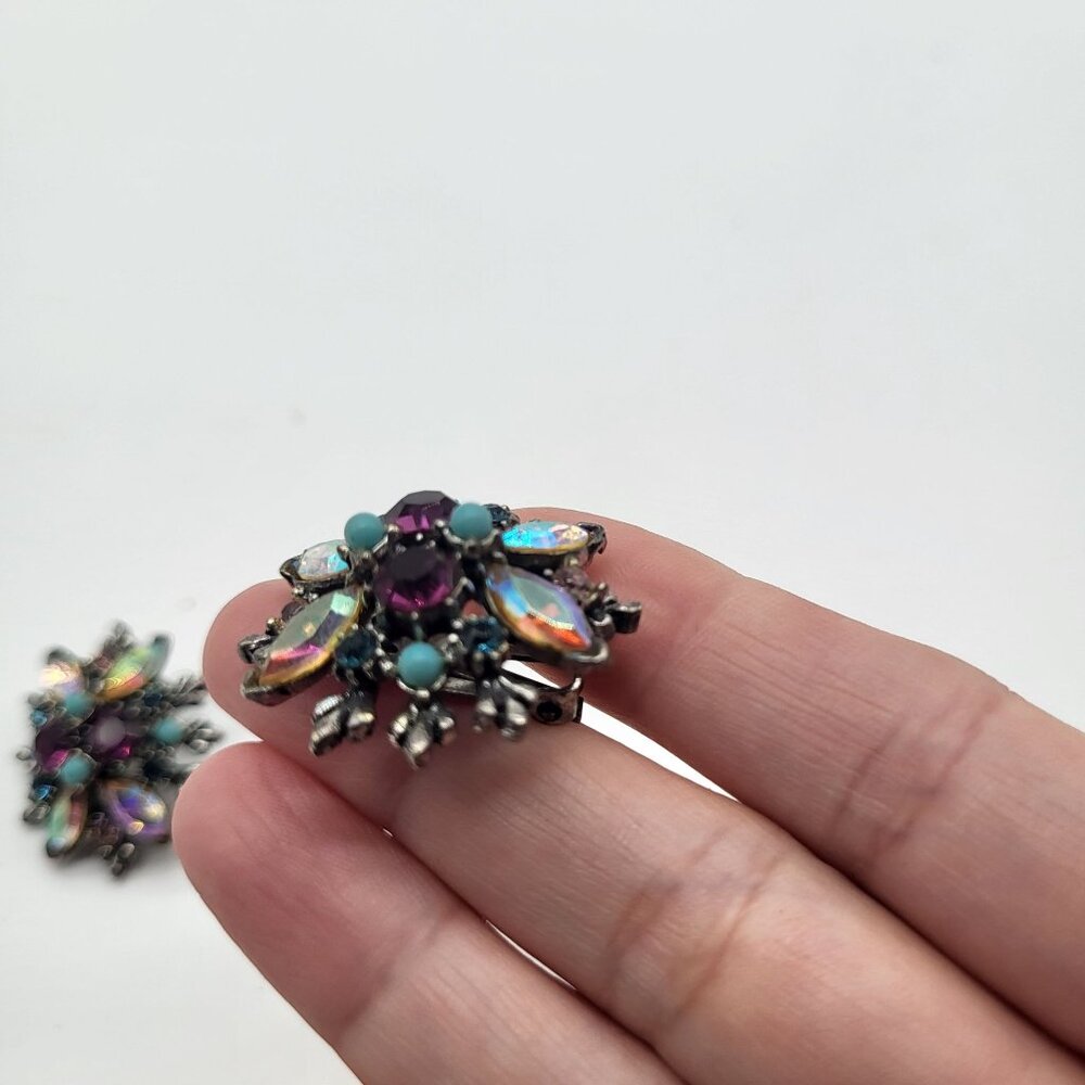 VTG Cluster AB and Pink/Purple Rhinestones Clip On Earrings Blue Accent Beads - Picture 3 of 9
